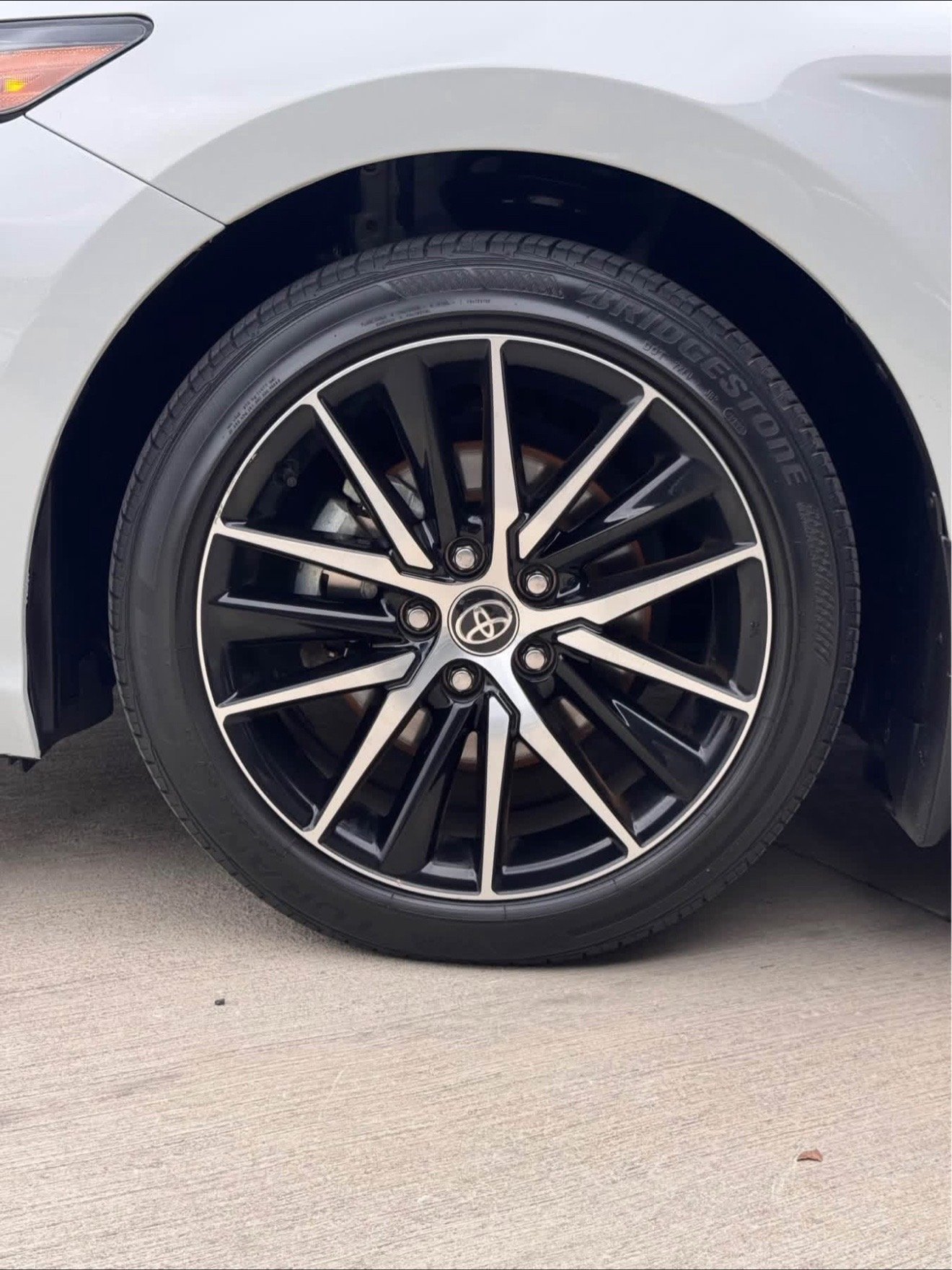 π₯ 2023 Toyota Camry SE - Image 5