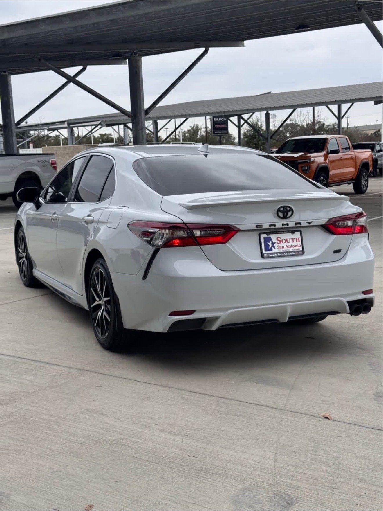 π₯ 2023 Toyota Camry SE - Image 12