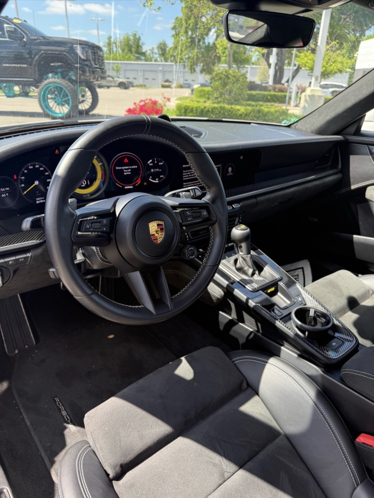 2022
Porsche911GT3 Performance - Image 2