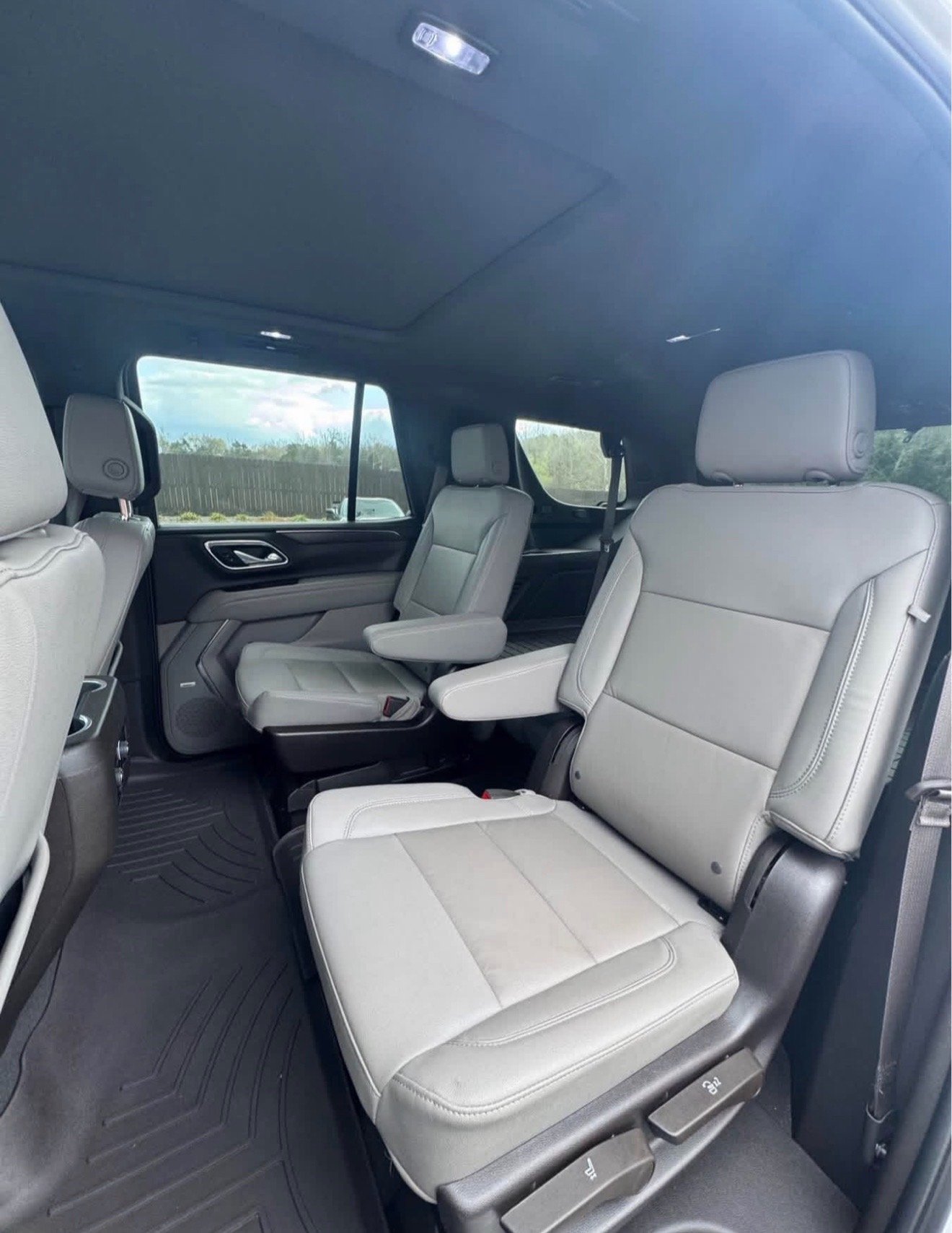 2023 Chevrolet Tahoe LT Sport Utility 4D - Image 6