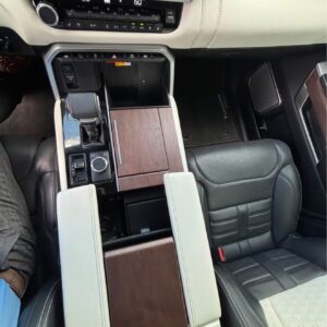 Alternative view of 2023 Toyota Tundra Hybrid CrewMax Capstone